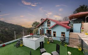 The Moon House L Plunge Pool L Open Air Lawn L Spacious Car Parking L Pet Friendly & 4 Bedroom Villa L Managed By Exoticstays Group